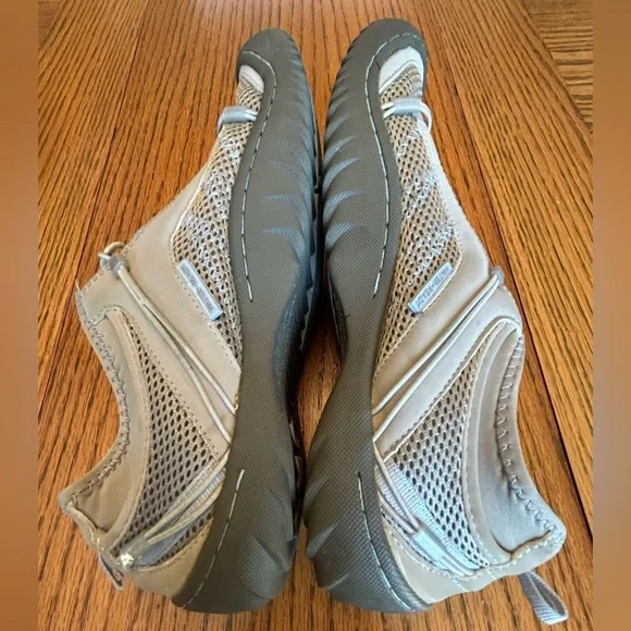 JBU by Jambu Wyoming Light Beige and Tan All Terrain and Water Ready Sneakers - Picture 4 of 9